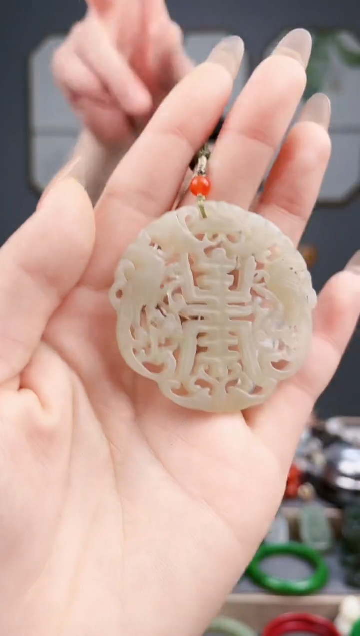 【闪购商品】和田玉颈饰未镶嵌AA多样性发货 拍一发一