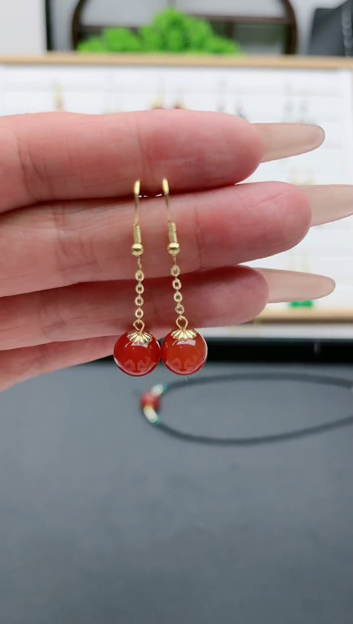 【闪购商品】南红玛瑙耳饰银S925镀金镶嵌311