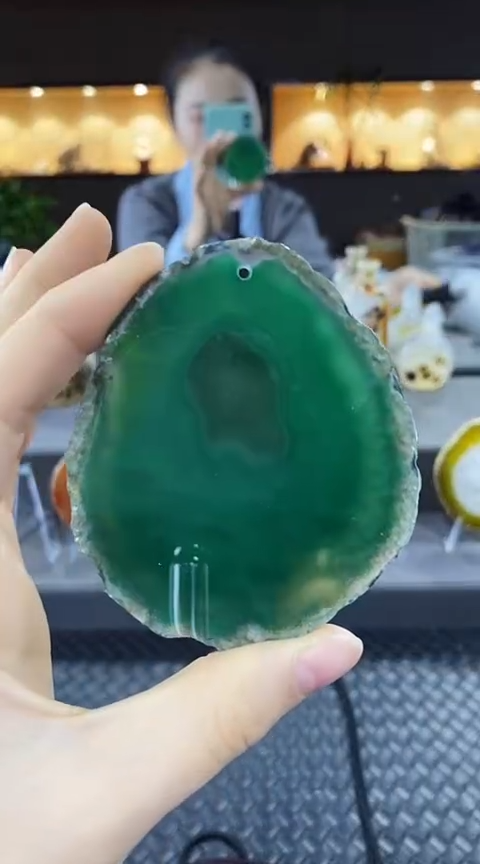未镶嵌颈饰玛瑙/玉髓月**上玛瑙
