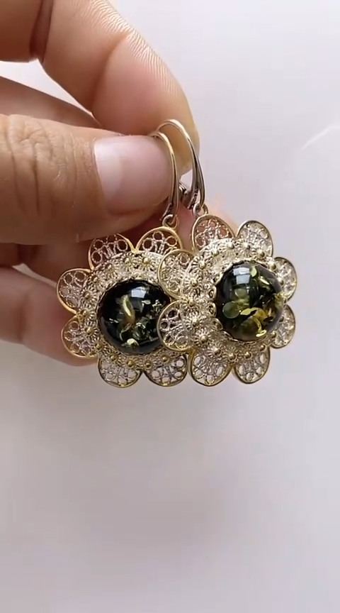 【闪购商品】琥珀裸石银S925镶嵌琥珀耳坠