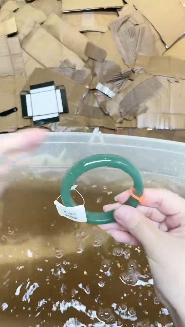 石英质玉手镯未镶嵌405-57