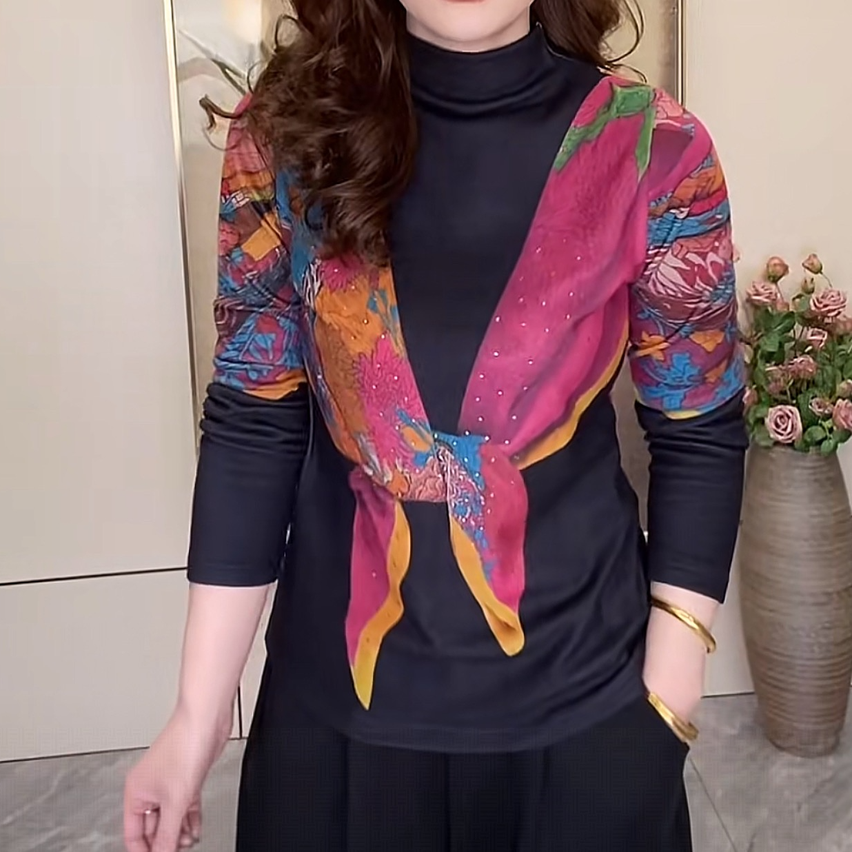 2025新款百搭简约显瘦半高领长袖印花T恤女上衣打底衫