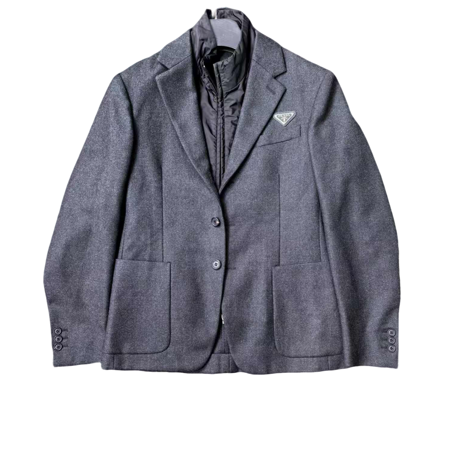 99新 Prada/普拉达 Prada胸前三角钢标外套/46码/99新