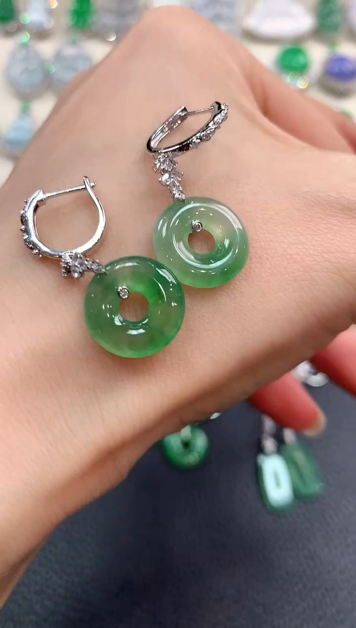 【闪购商品】翡翠耳饰18K金镶嵌n7    