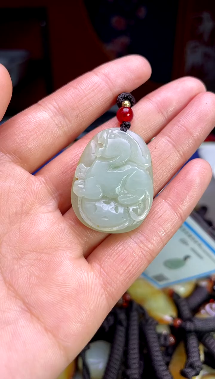 【闪购商品】和田玉颈饰未镶嵌1