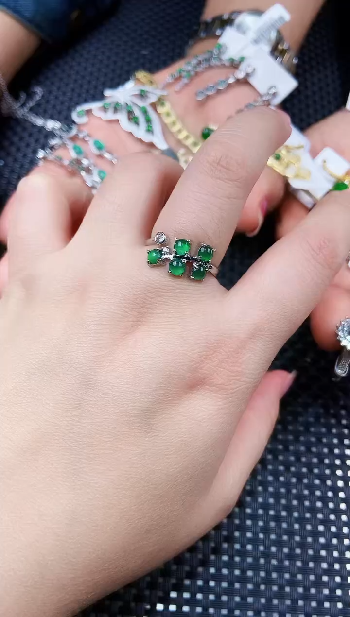 【闪购商品】翡翠戒指未镶嵌111111111