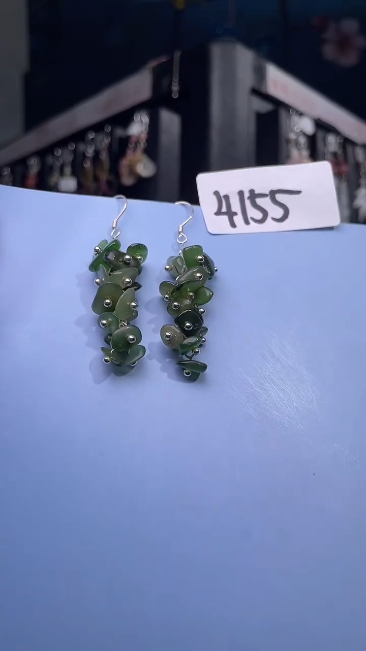 未镶嵌耳饰橄榄石喜欢拍