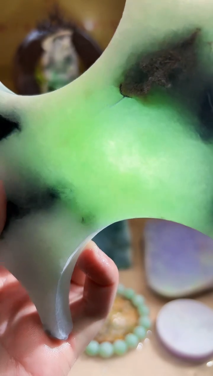 翡翠挂件未镶嵌A货张麦3170