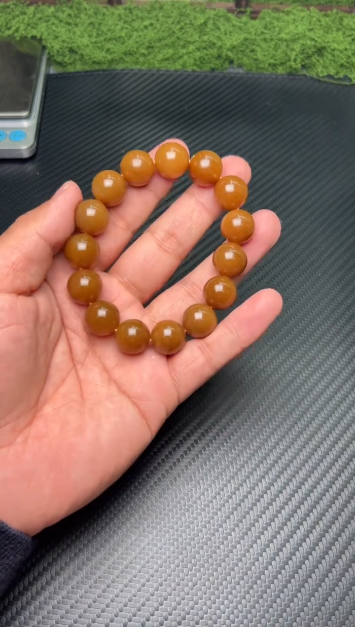 未镶嵌手串和田玉若羌微色差卡14