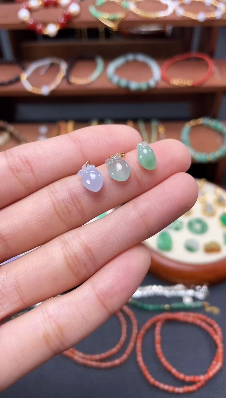 【闪购商品】翡翠吊坠(不含链)18K金镶嵌3个  JK413