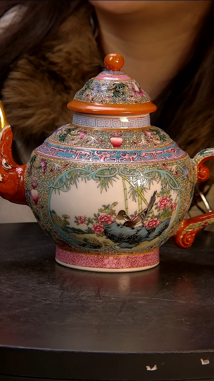 摆件往**烟炸炸炸炸炸炸