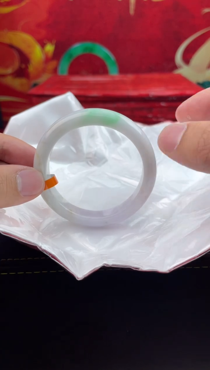 【闪购商品】翡翠手镯未镶嵌3翡翠手镯（微瑕）