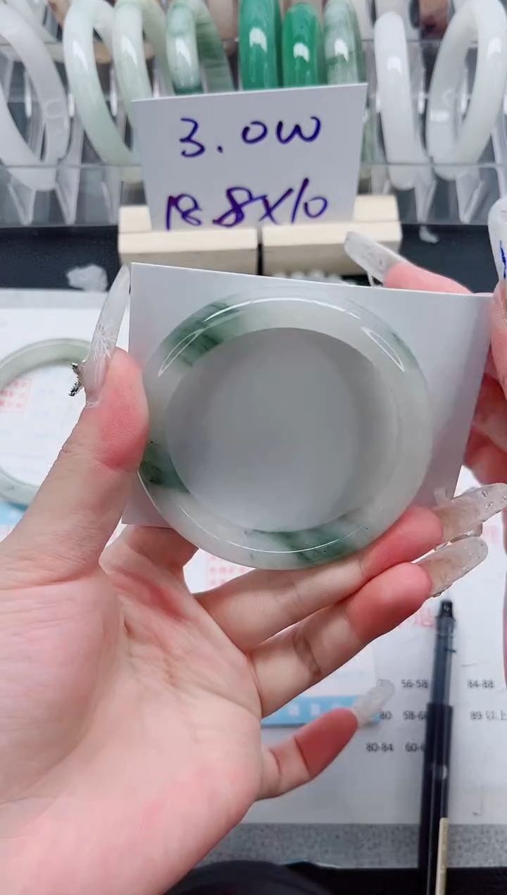 【闪购商品】石英质玉手镯未镶嵌A164-57.8