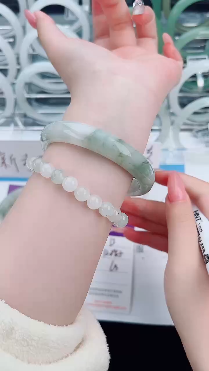 未镶嵌手镯石英质玉13-62/63