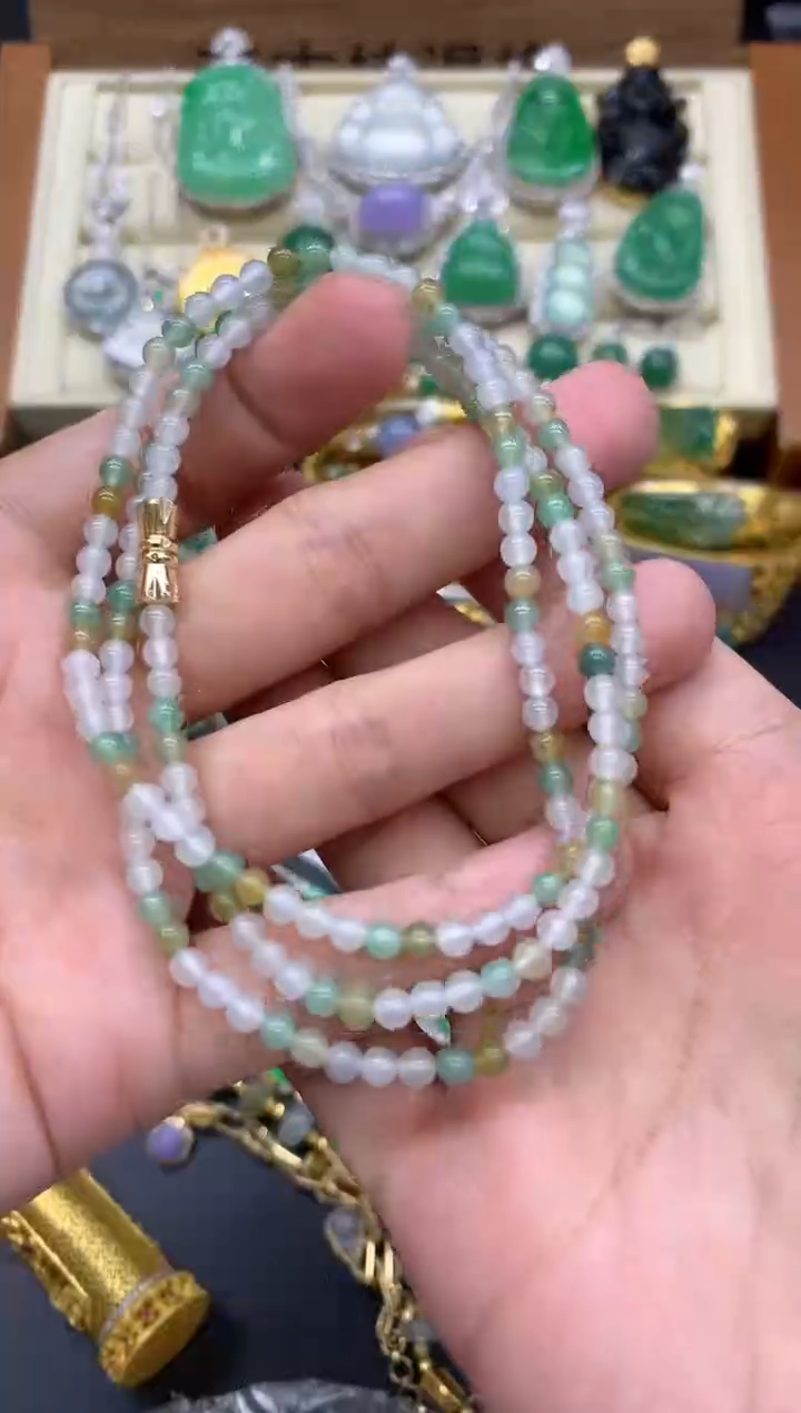 翡翠未镶嵌颈饰209-中国好珍宝