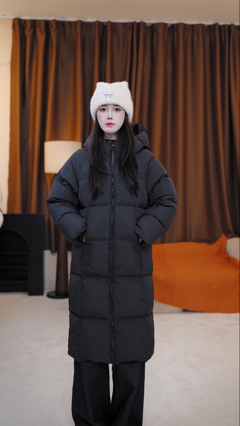 2025新款保暖羽绒服02