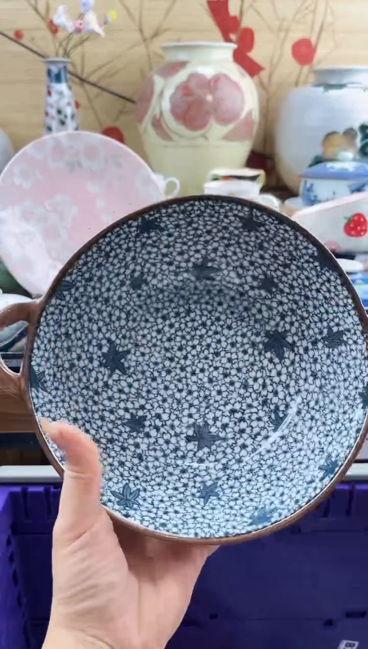 R****子==============aaa4