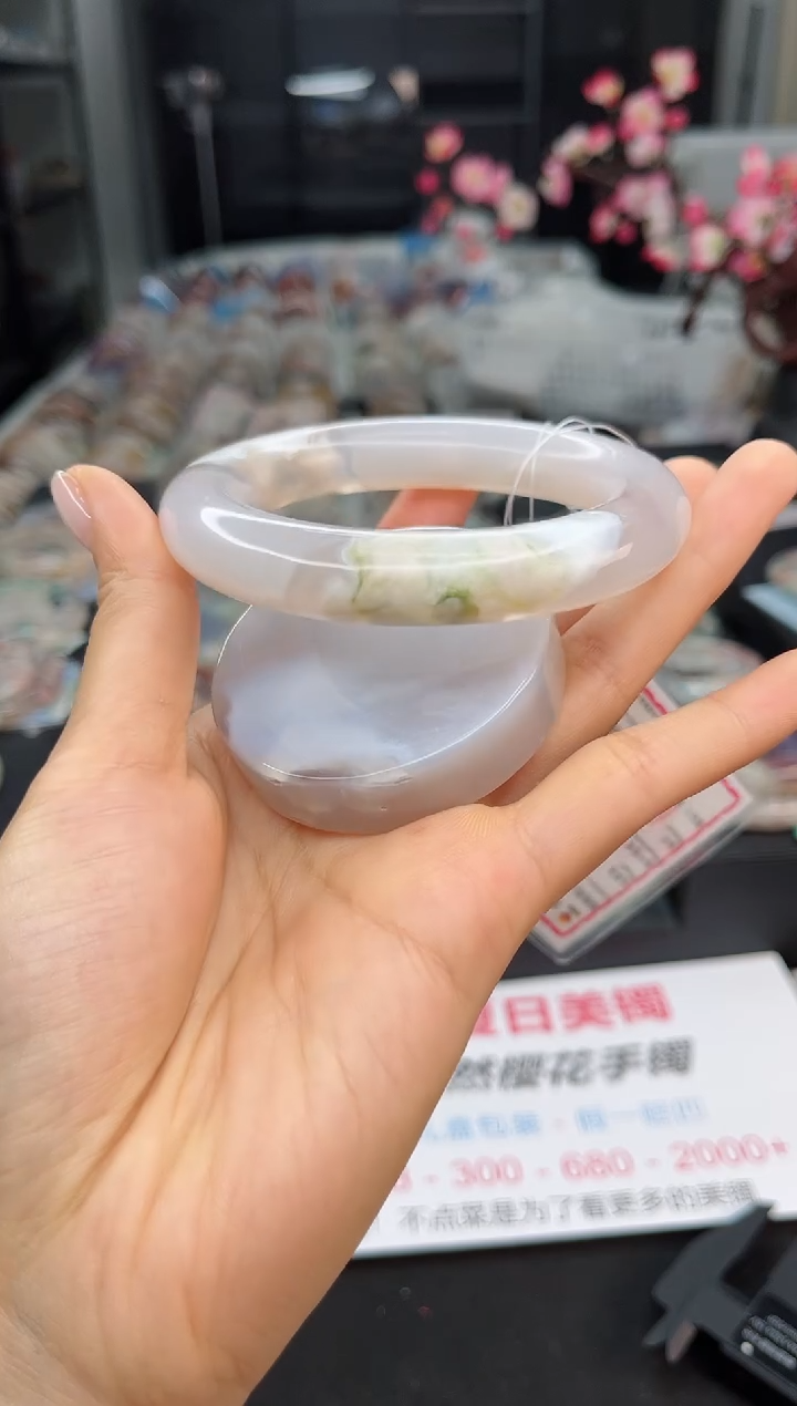 石英质玉手镯未镶嵌57圈口（赠送镯心）6590573