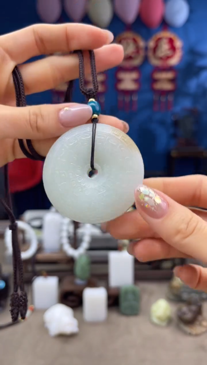 【闪购商品】和田玉颈饰未镶嵌1