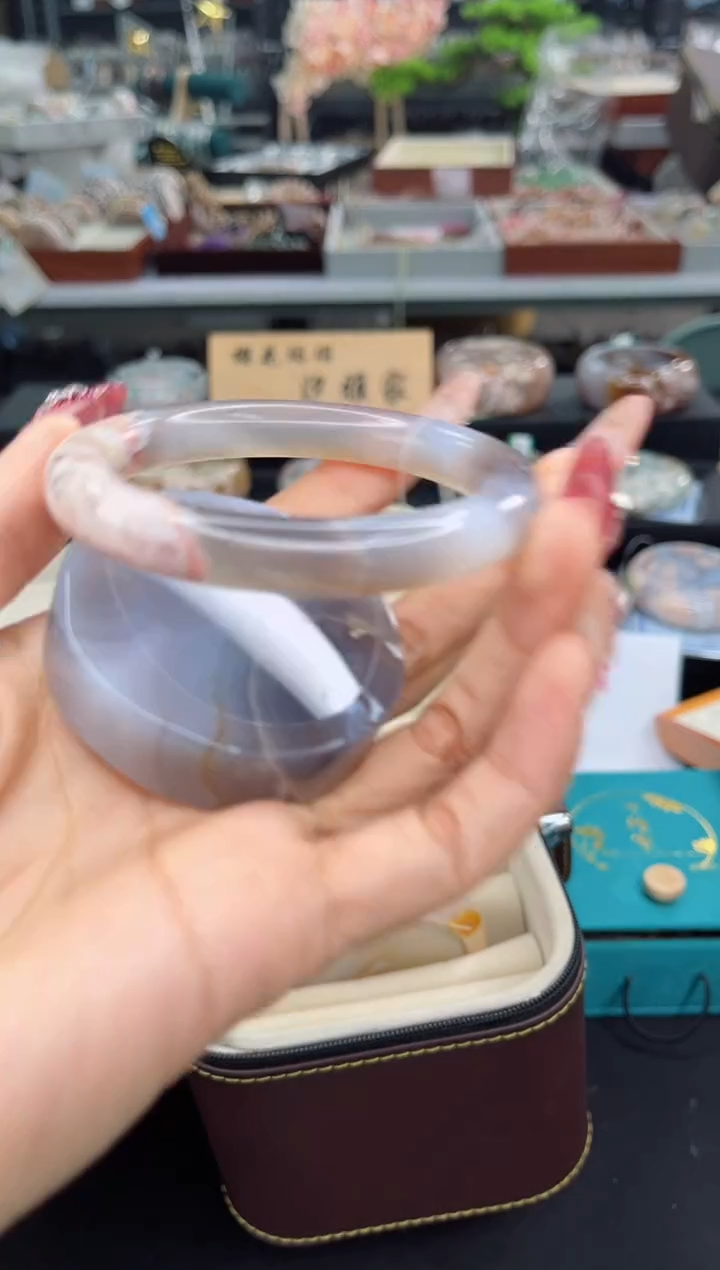 【闪购商品】石英质玉手镯未镶嵌54圈口（赠品镯心）3931097