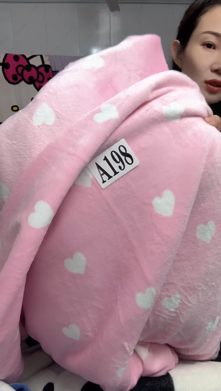 牛奶绒夏**C198瑕疵被罩加对随机枕套