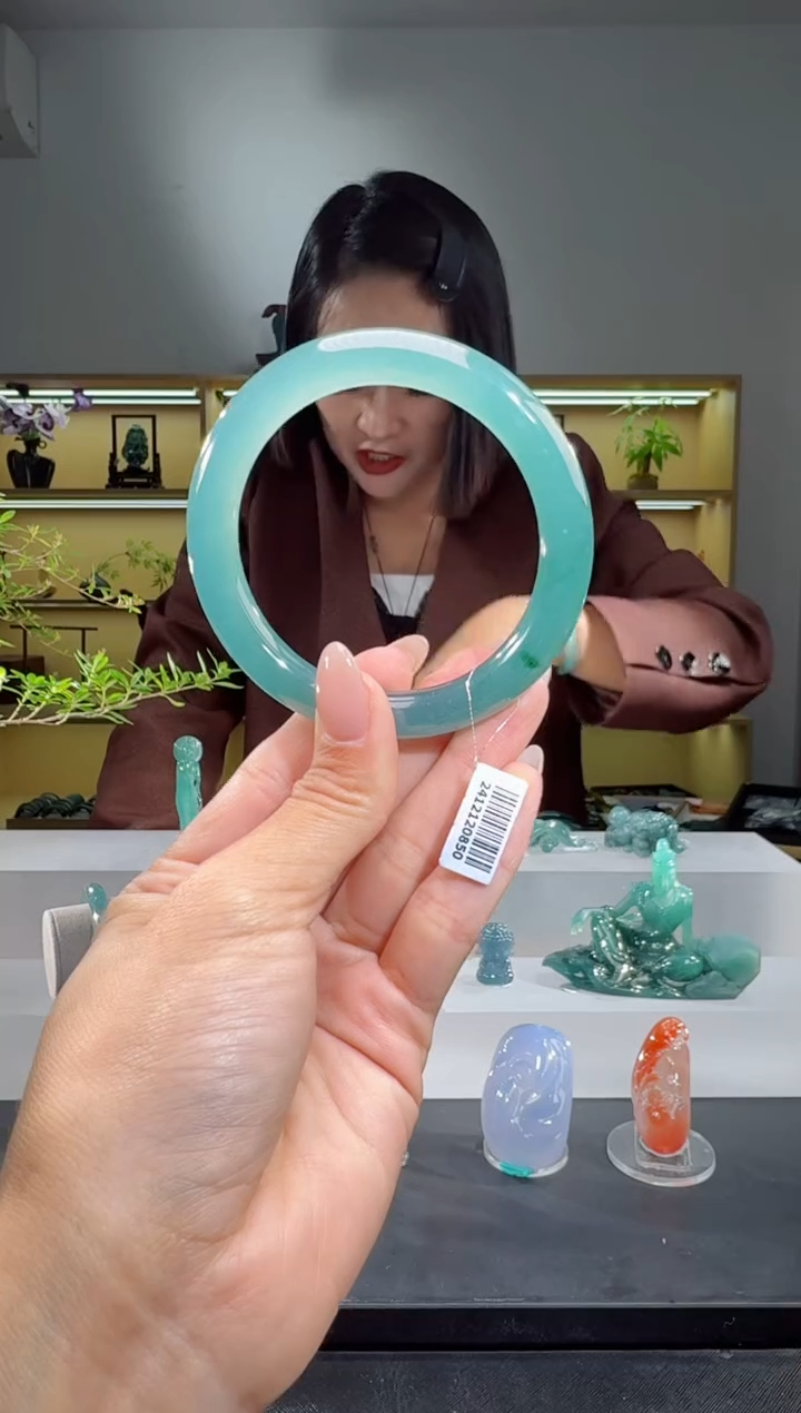 未镶嵌手镯翡翠58圈