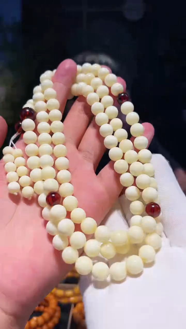 未镶嵌蜜蜡手串9大+108多圈