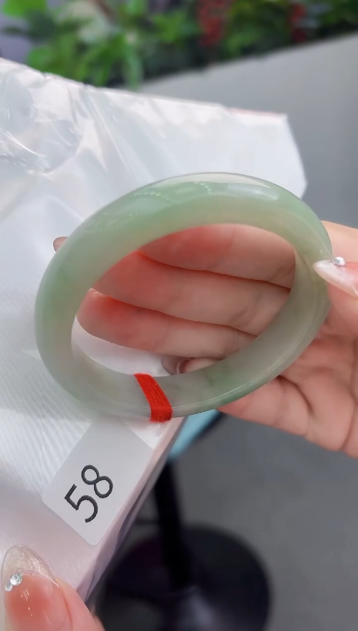 【闪购商品】翡翠手镯未镶嵌翡翠手镯