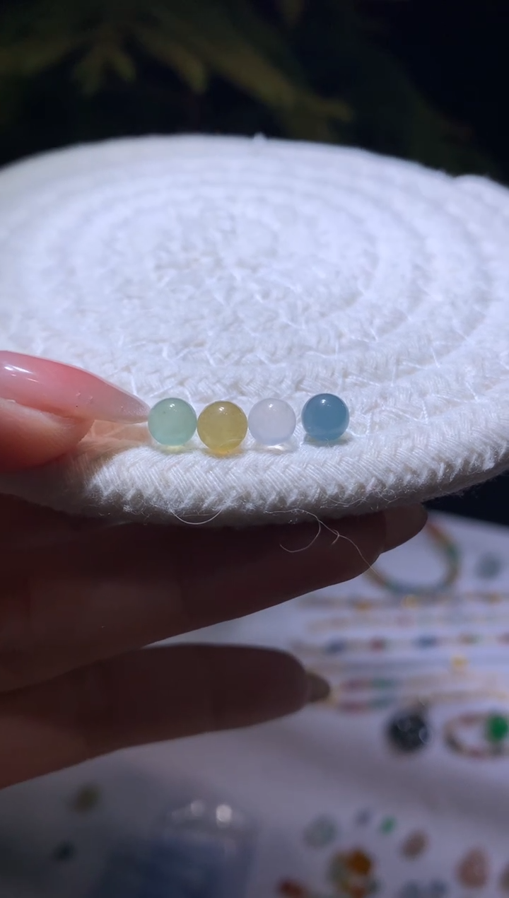 定制翡翠未镶嵌5.6*珠子4颗580+58