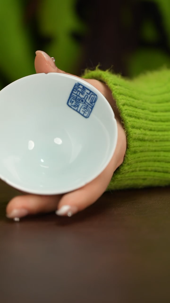 【闪购商品】景德镇九段斗笠杯