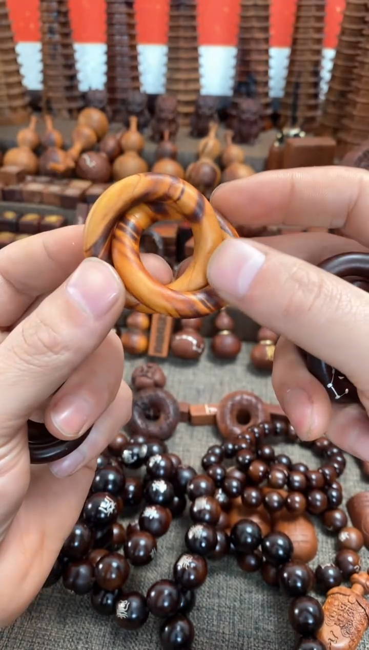 【闪购商品】木桃木小乾坤圈一物一拍