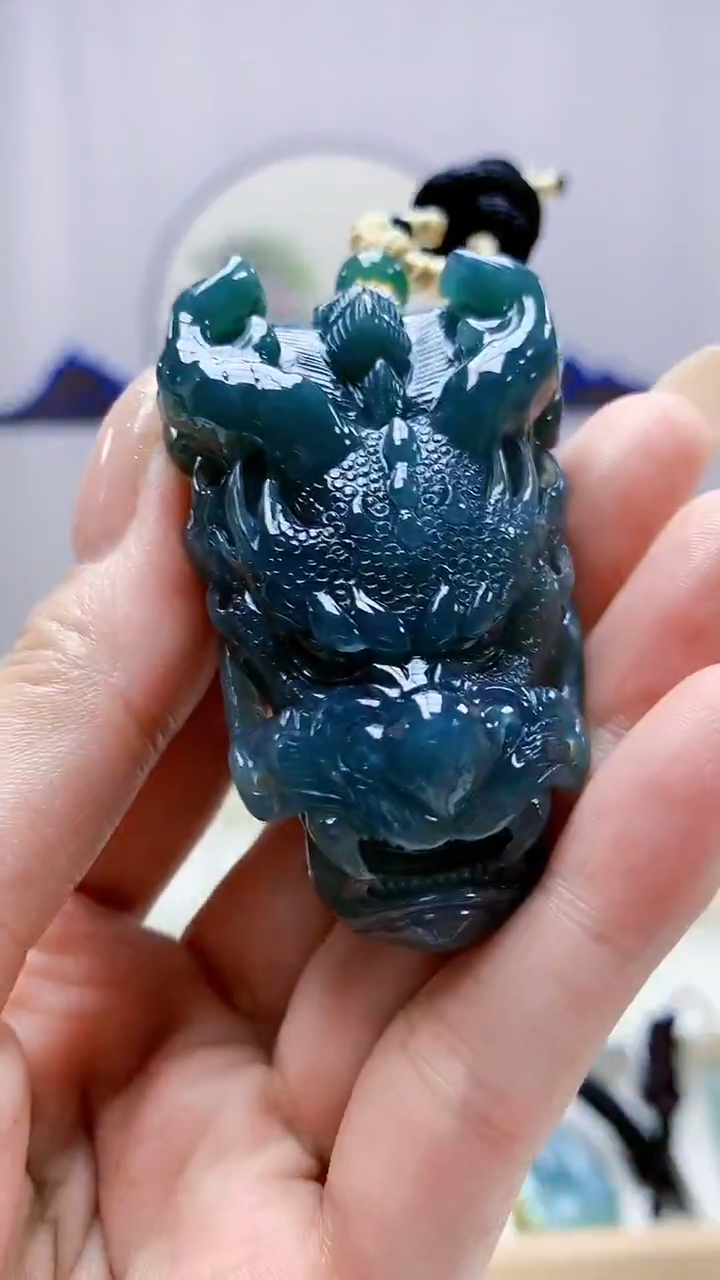 未镶嵌定制翡翠5028MM-毛货挂件97