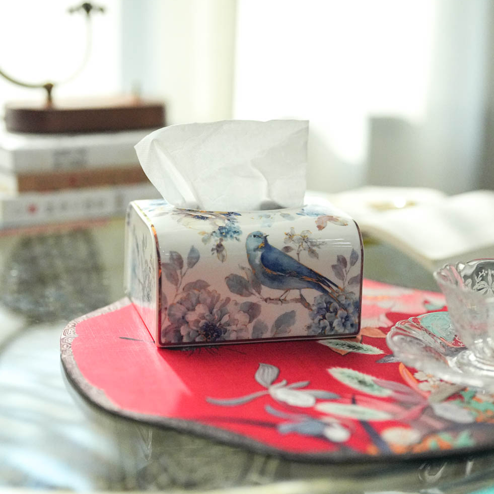 【奇居腾飞】皇家珂莱斯白玉瓷喜上眉梢系列纸巾盒摆件#231101