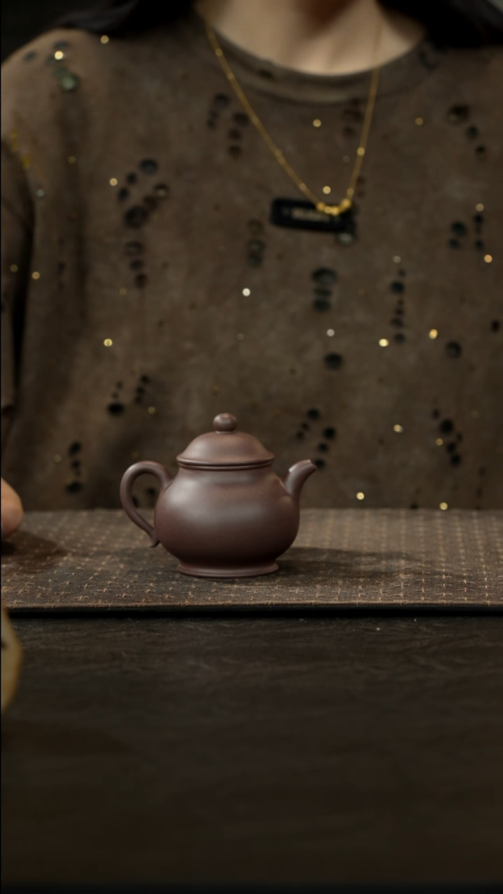 茶壶紫砂青灰紫泥潘壶下飞把150cc