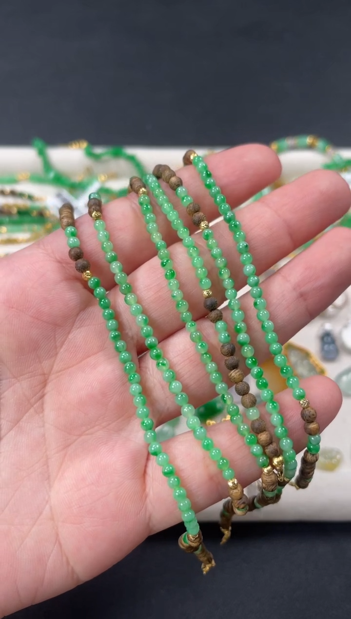 翡翠18K金镶嵌套链多样性   发货一条   P191