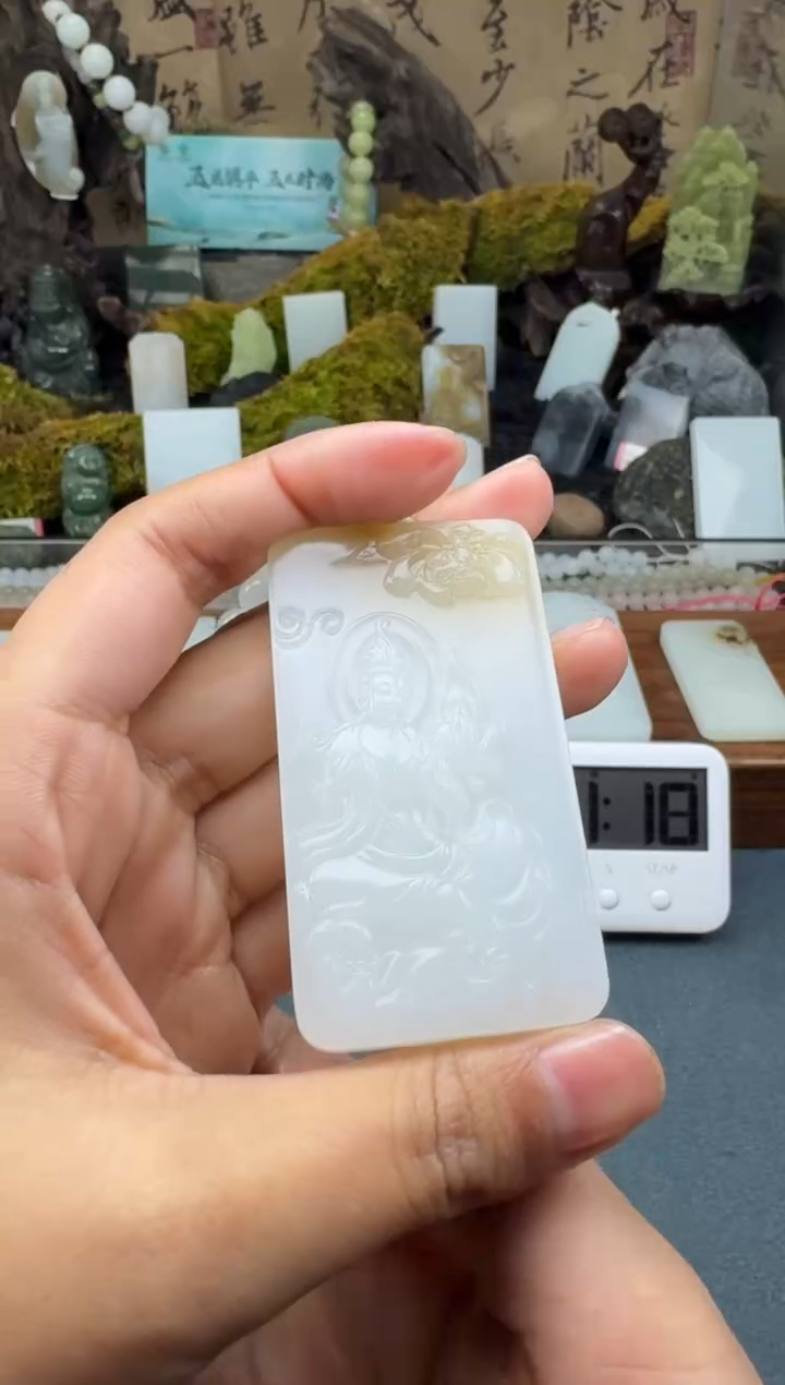 【闪购商品】和田玉颈饰未镶嵌菲菲