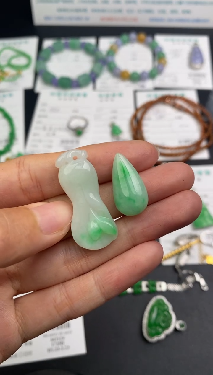 【闪购商品】定制翡翠未镶嵌模式推广期24小时鉴赏期