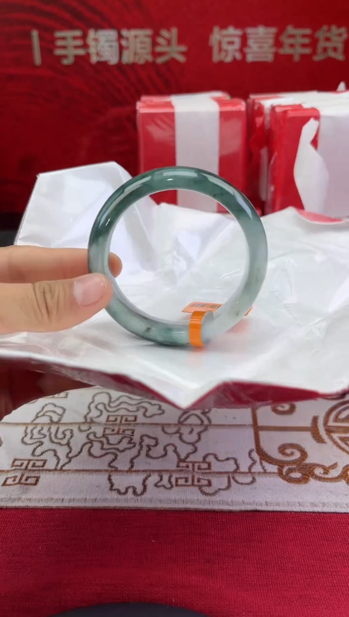 【闪购商品】翡翠手镯未镶嵌翡翠手镯