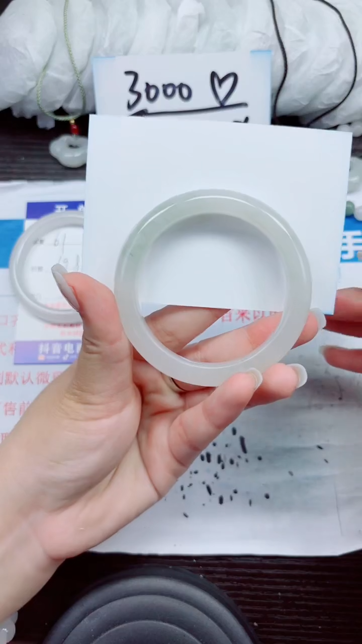 石英质玉手镯未镶嵌A62-56.57