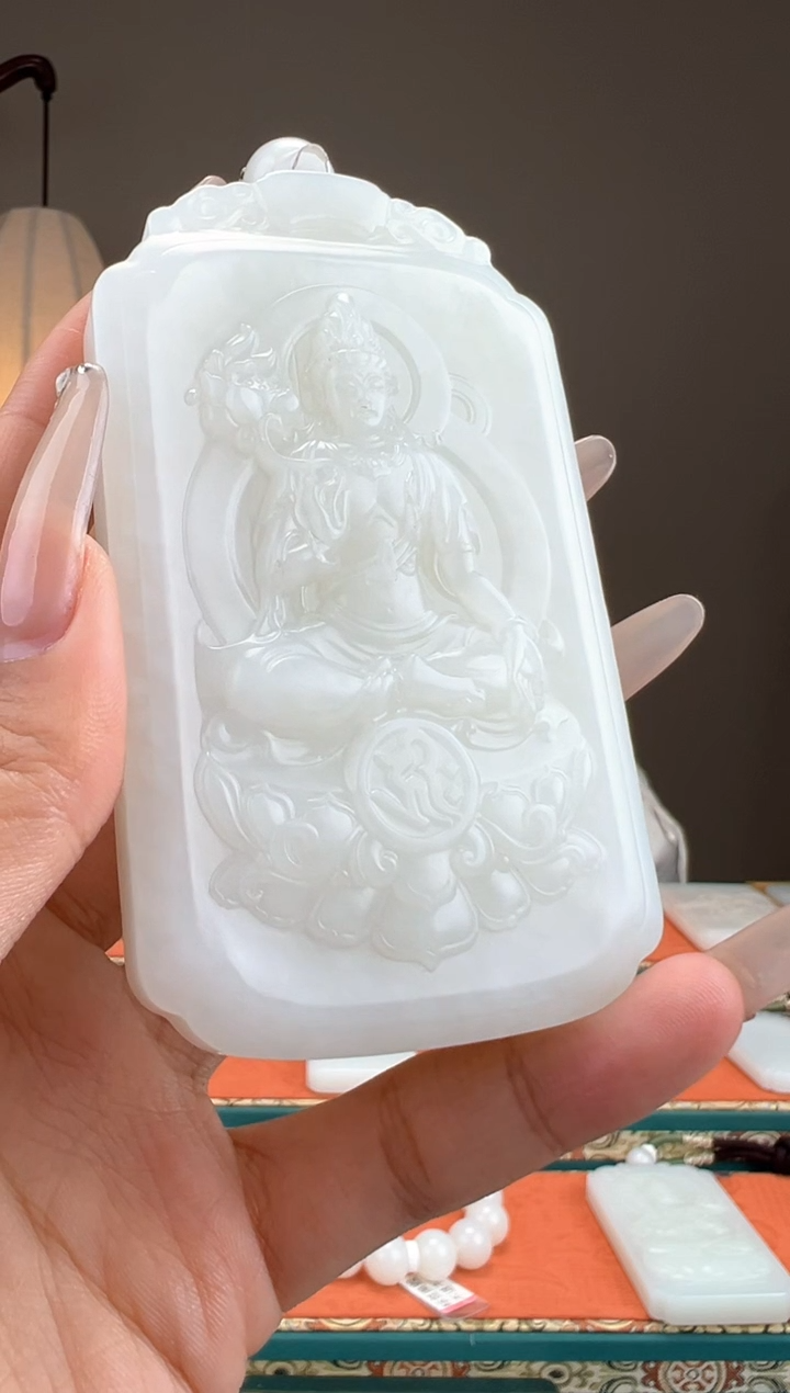 【闪购商品】和田玉颈饰未镶嵌1