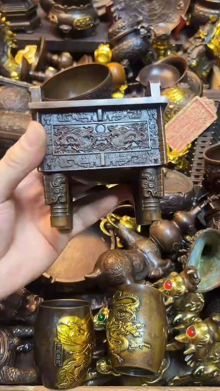 1案台摆件  物品摆件