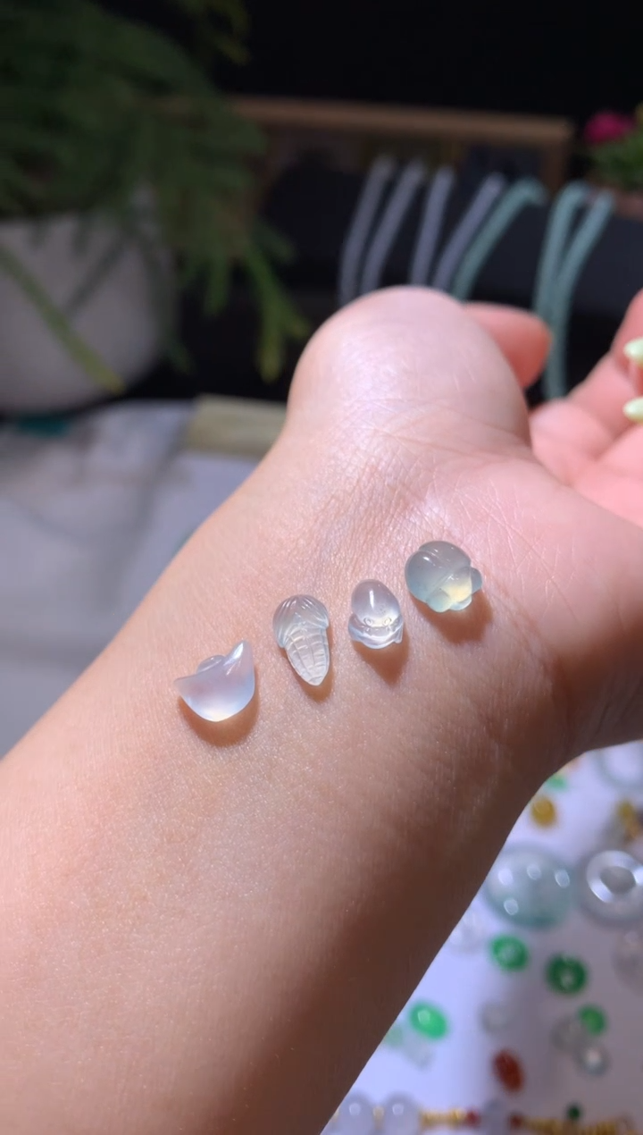 【闪购商品】定制翡翠未镶嵌滴流多样性发货一件发货150+15