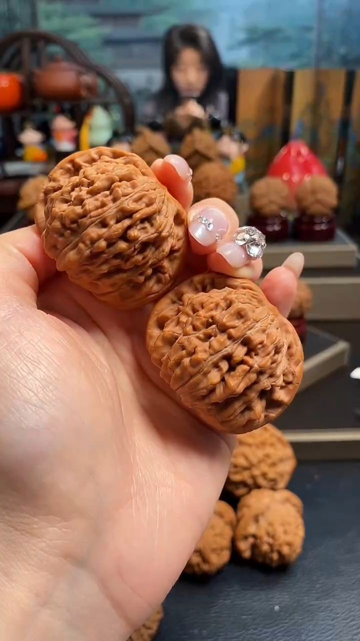 【闪购商品】文玩核桃吊坠K387四座楼46