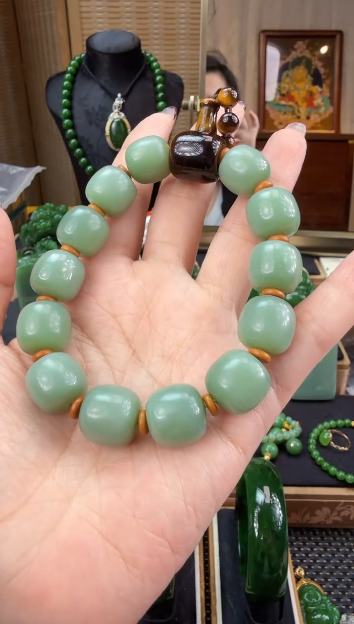 【闪购商品】和田玉（碧玉）手串未镶嵌  