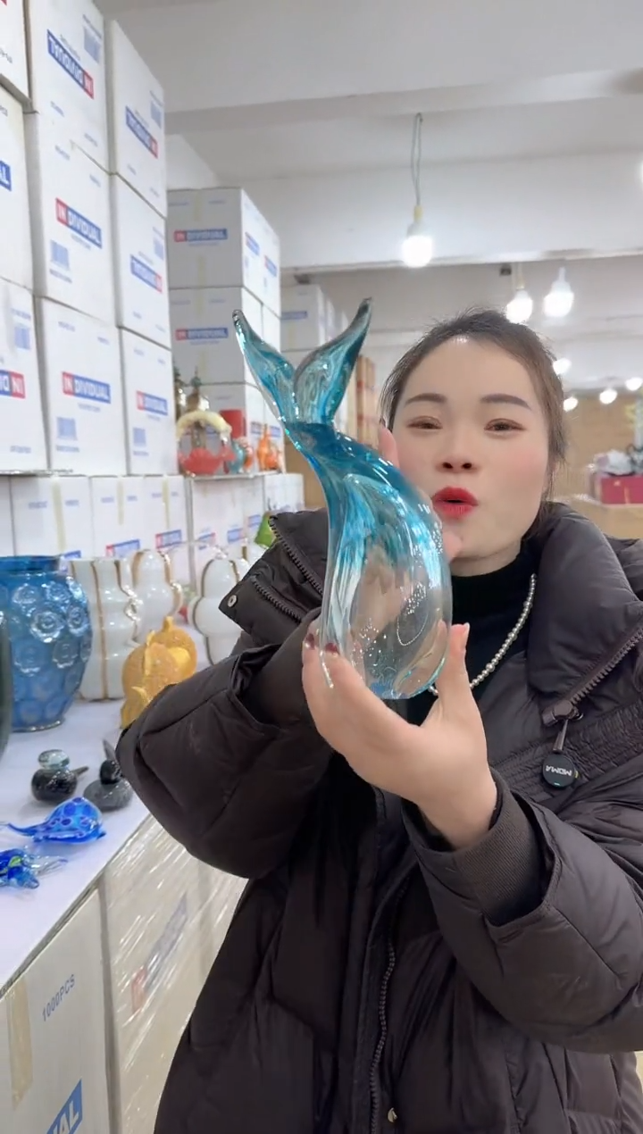 【闪购商品】无铅玻璃迪喜花器-h-早11