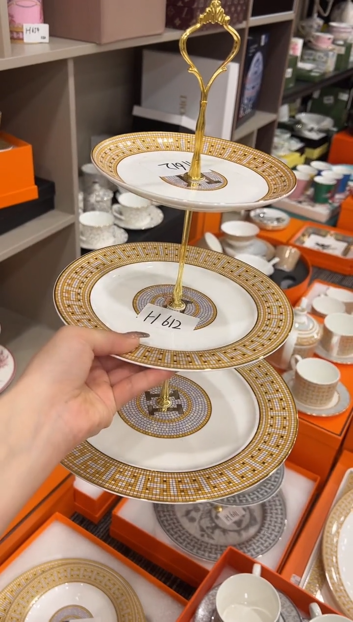 【闪购商品】杯H612--------------