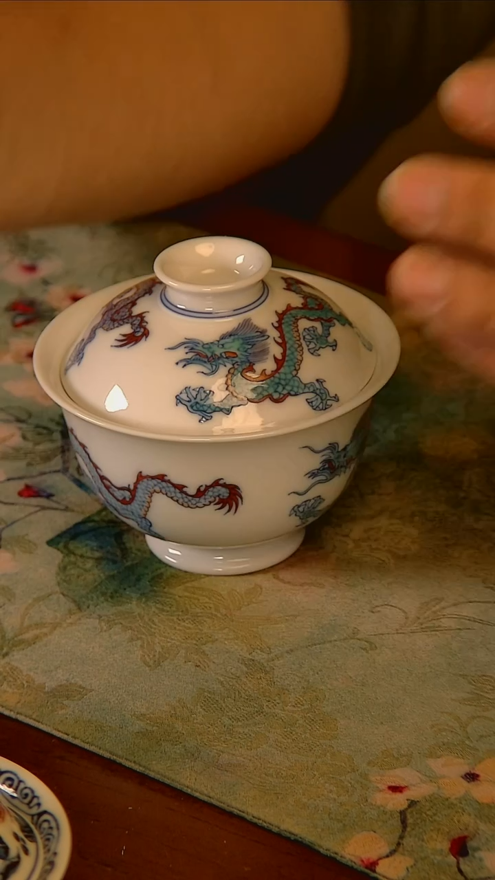 杯手工手绘杯杯很美丽