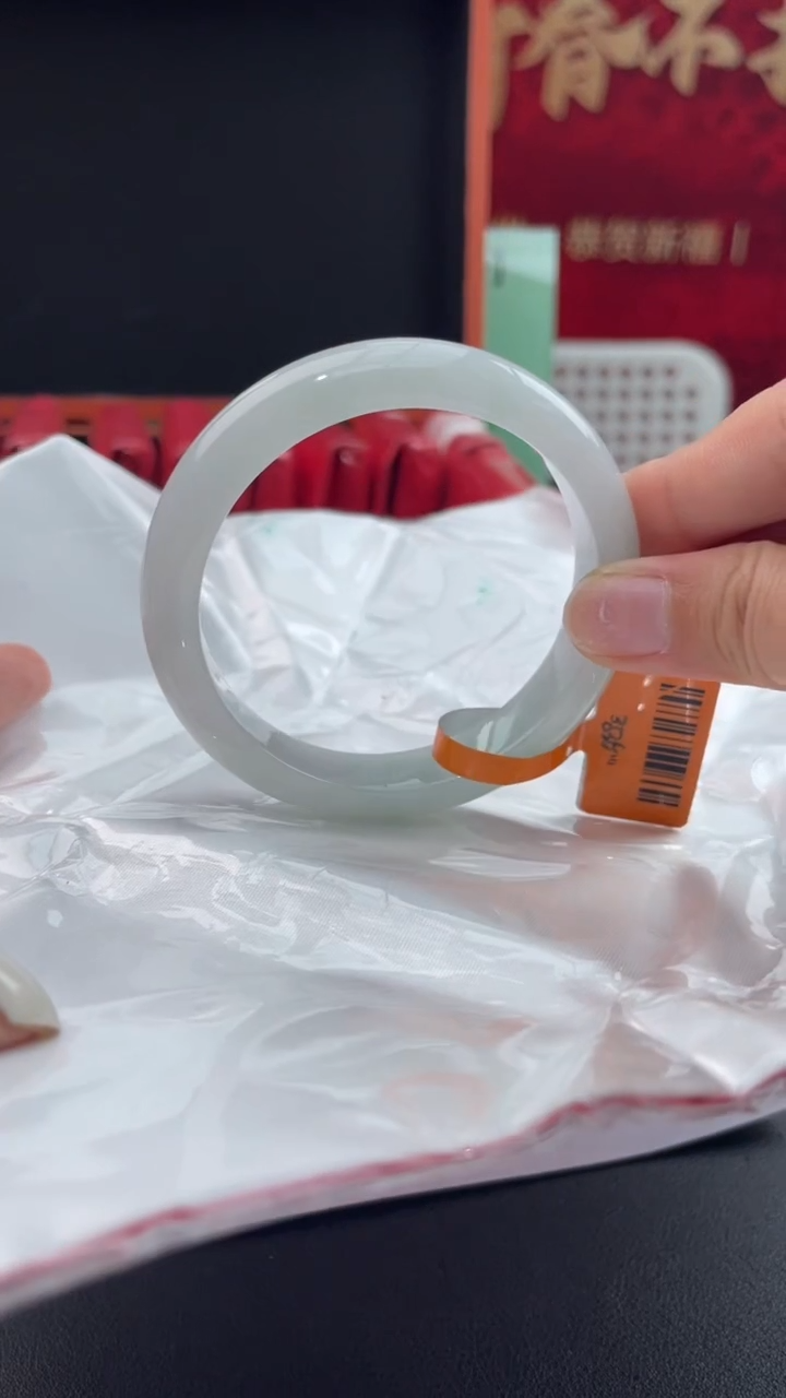 【闪购商品】翡翠手镯未镶嵌8翡翠手镯