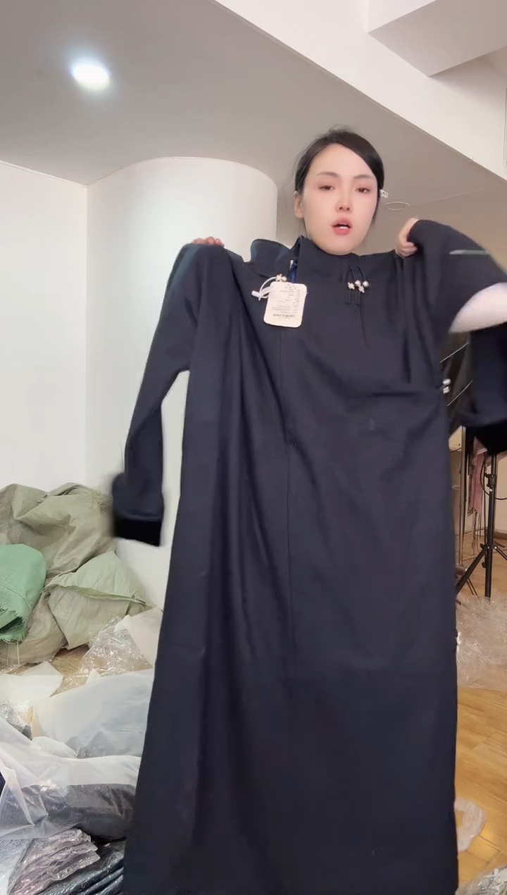 男士      蒙古袍     185码