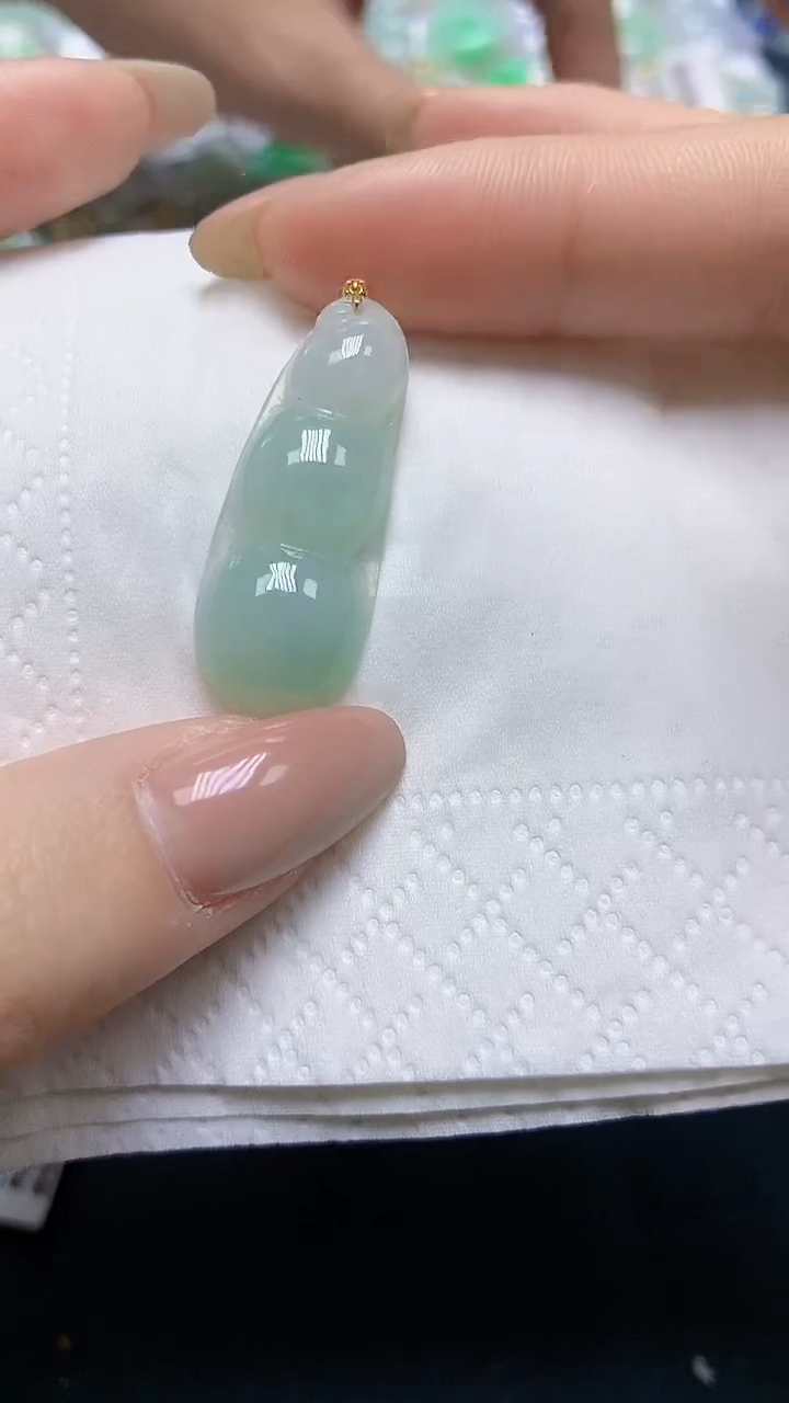 翡翠18K金镶嵌颈饰天然缅甸A货翡翠